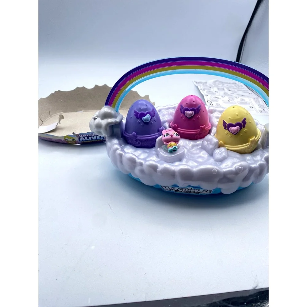 Hatchimals‎ Alive Spring Basket with 3 Self-Hatching Eggs Ages 3 And Up Fun Toy